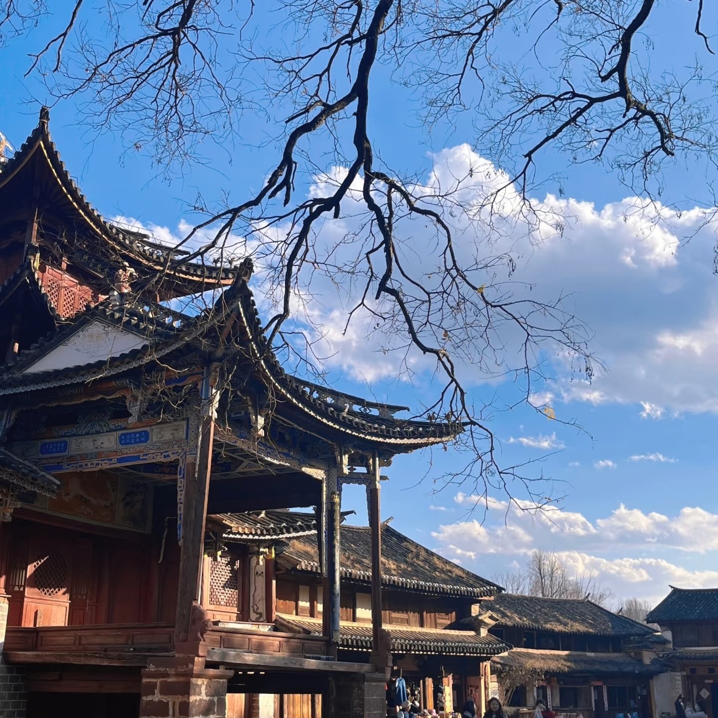 大理旅游沙溪古镇直通车每天多个趟次可选丽江或大理出发可包车