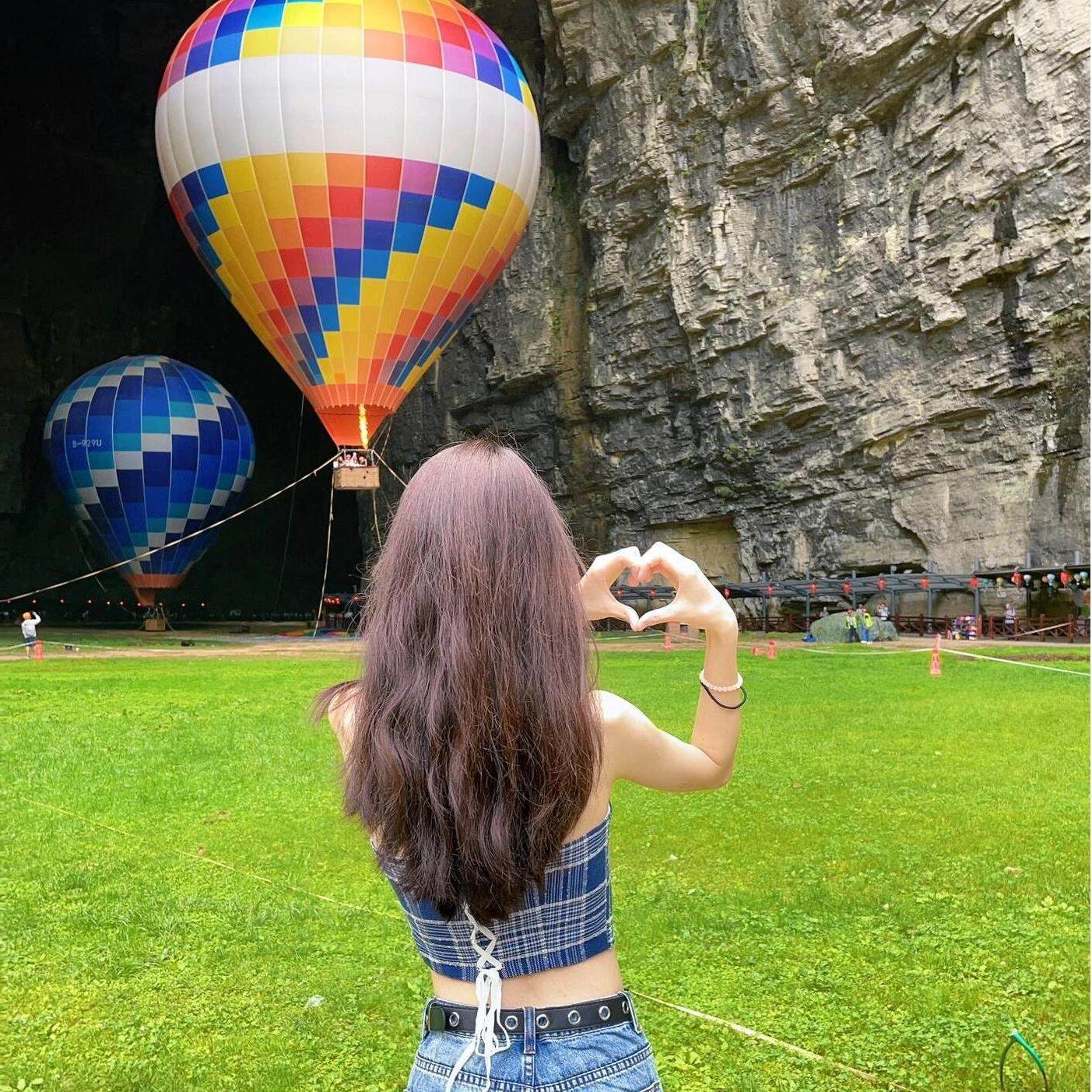 【屏山峡谷+宣恩夜景+狮子关+腾龙洞+大峡谷】3天15人保姆车团