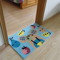 Colorful hand-embroidered floor mats, round carpets, cartoon cute children's floor mats, round swivel chairs, tent bedroom floor mats