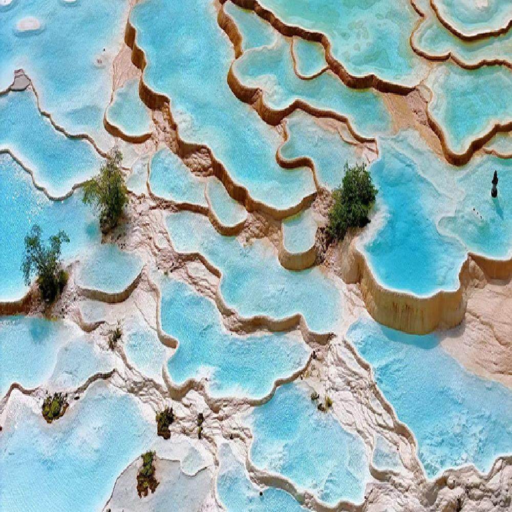 成都+九寨沟+黄龙+峨眉山7日6晚跟团游游 | 成都出发