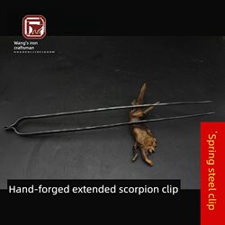 Wang's blacksmith spring steel hand-forged clip steel clip tweezers extended tweezers insect clip scorpion clip scorpion tweezers
