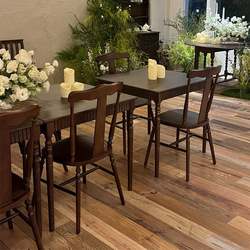 Retro solid wood cafe table and chair combination in antique French style Western restaurant dining table and chairs dessert shop commercial square table