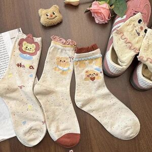 
Cute cartoon mid-calf socks for girls with wooden ears, Japanese style yarn, cute college style pile socks
