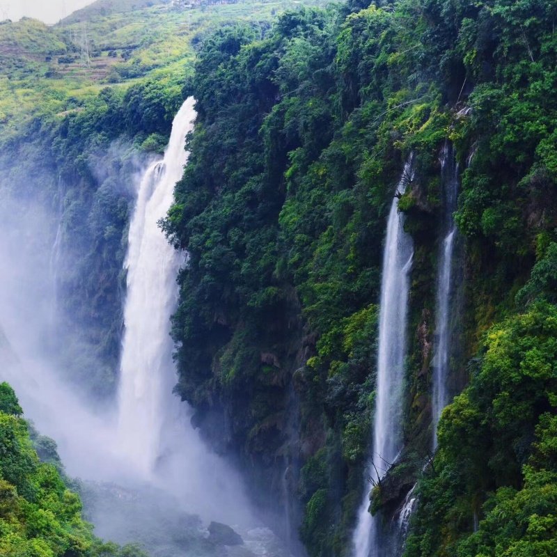 贵州盘州/六盘水乌蒙大草原兴义万峰林马岭河2日游 2-6人小团旅游
