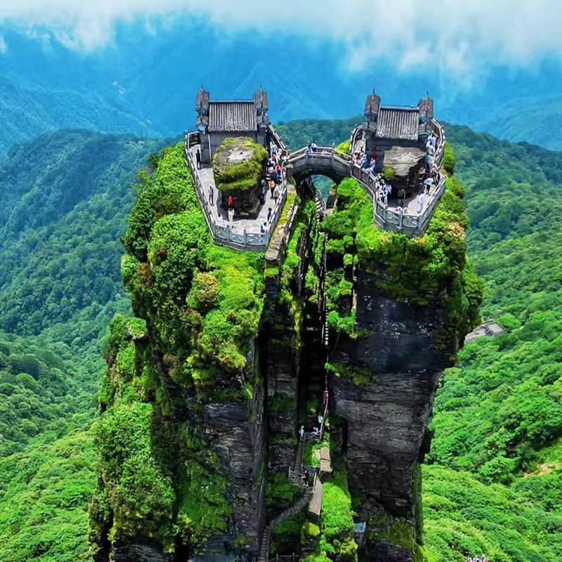 15人纯玩小团 含机票贵州旅游黄果树小七孔梵净山6天5晚跟团游