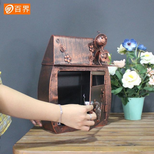 
Animal wrought iron mailbox metal wall-mounted mailbox retro handmade creative mailbox home gardening crafts mailbox