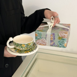 Retro Rose Flower Coffee Cup and Saucer Set, High-End and Exquisite, Suitable for Home Use, Afternoon Tea Latte Cup, Practical Gift