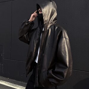 
Hooded waterproof thickened leather jacket men's autumn and winter loose leather and cotton top with embroidered logo on the chest