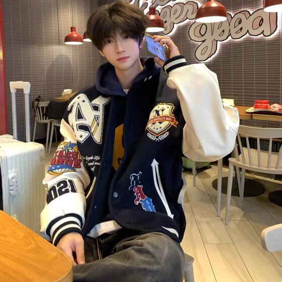 
Autumn and winter loose American couple towel embroidered men's and women's pilot cotton coats Hong Kong style Japanese style Harajuku style baseball uniforms