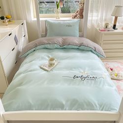 Student five and six pieces set of dormitory single quilt bedding full set of sheets mattress pillow set eight pieces