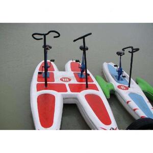 
Water bicycle, big yellow duck, four-person landscape leisure boat entertainment boat sightseeing, pedal boat thickened couple boat