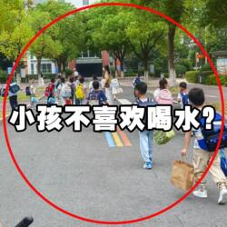 Spray Water Cup for Boys, Sports Water Bottle, Large Capacity for Military Training, Children's Water Cup for School, Summer Space Cup for Boys