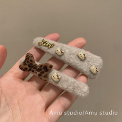 A Pair of Cute Cartoon Cat Hair Clips for Women, Designed for Autumn and Winter, Side Bangs Clip, Forehead Hair Clip, Bb Clip