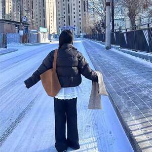 
Butt curtain women's lace with pants layered with jeans down jacket yoga pants Korean high-end white 2025 new style