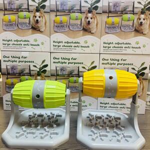 
Cross-border new pet feeder educational dog toy roller leaking food ball cat slow food bowl feeder pet supplies