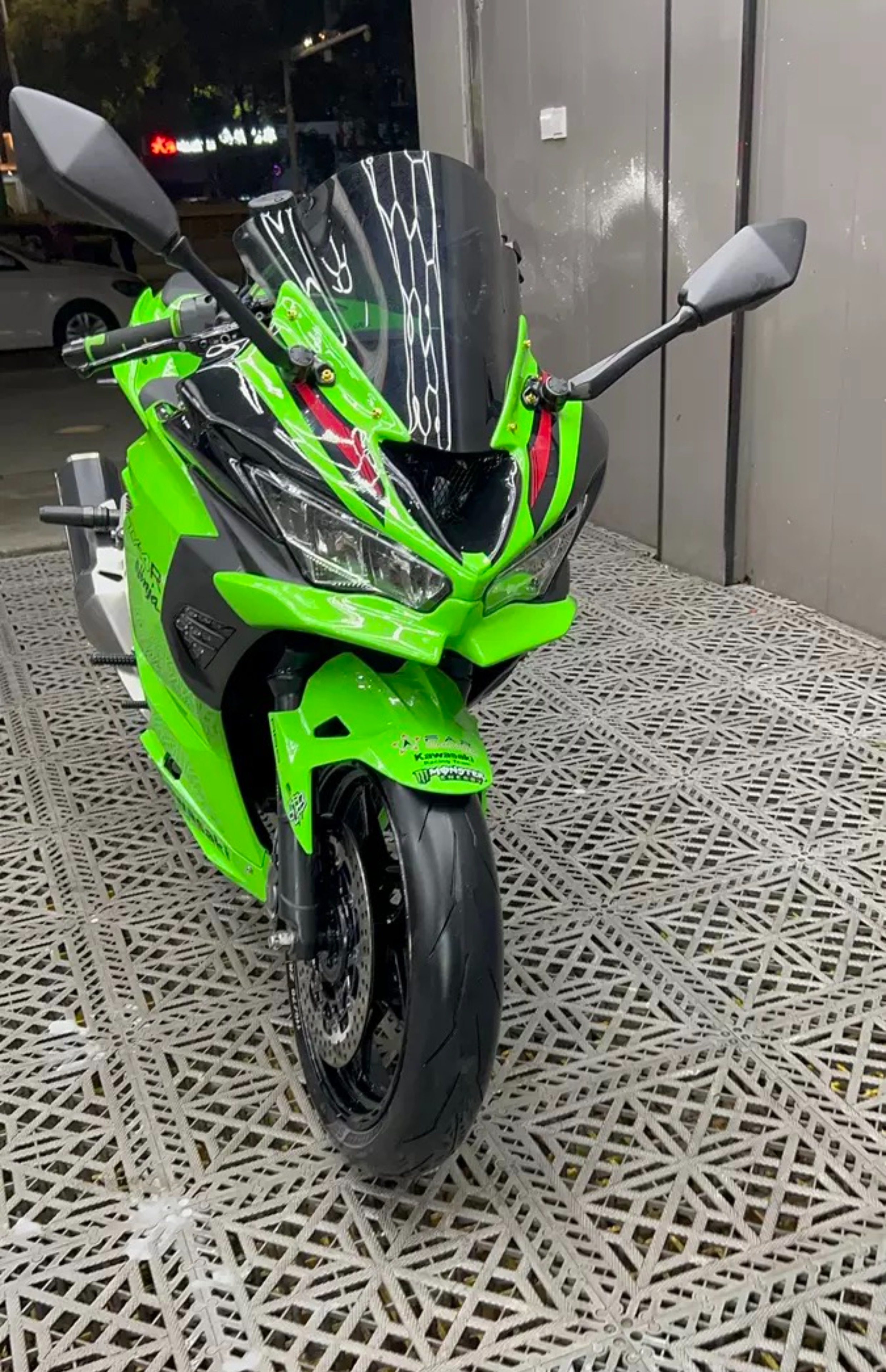 りんりん様 カワサキ Ninja ニンジャ ZX-6R ZX6R タイヤ交換 ピレリ ロッソⅣ