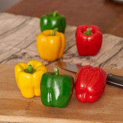 Simulated Chili Peppers, Red Bell Peppers, Small Hot Peppers, Vegetable Models, Refrigerator Cabinet Display Ornaments, Exhibition Hall Decoration, Photography Props