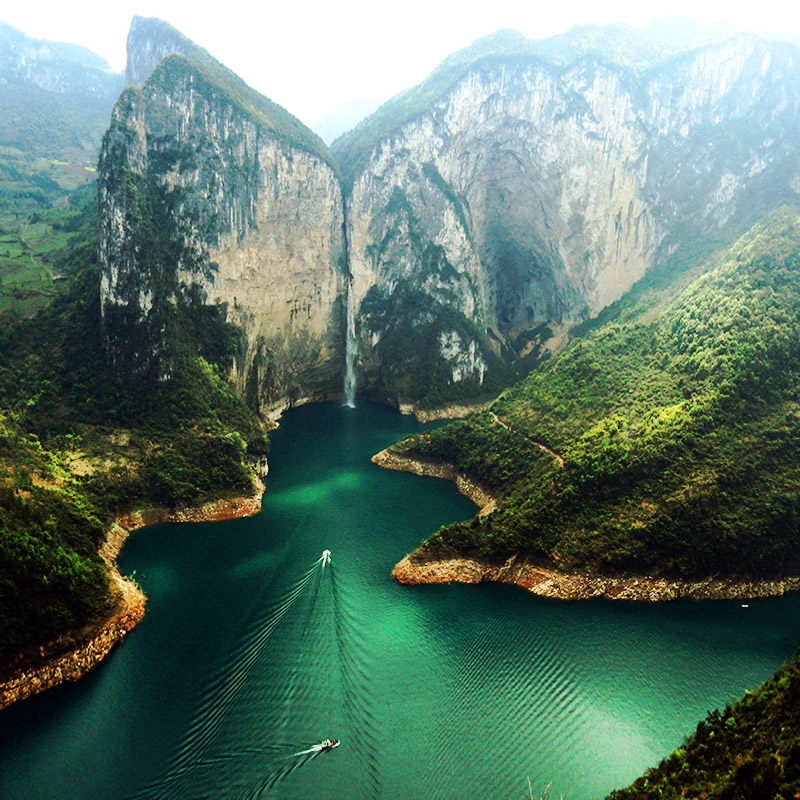 恩施旅游3日游 恩施大峡谷船游清江梭布垭土司城 可升12人小团