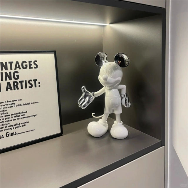 Mand kaws Mickey trendy dolls fashion store sculpture dolls trendy toy cartoon living room decorations