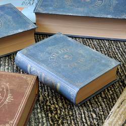 Creative Book-Shaped Gift Packaging Box Paper Storage Book-Shaped Gift Box Birthday Valentine's Day Photography Props Desktop Decoration