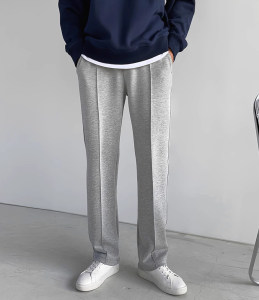 
American trendy gray casual sweatpants for men, high-end, loose straight trousers, outdoor sports pants with open-stitch design