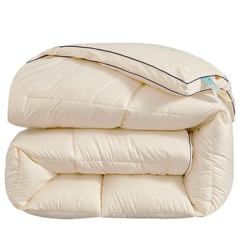 [Light and not pressing] The winter quilt is thickened
