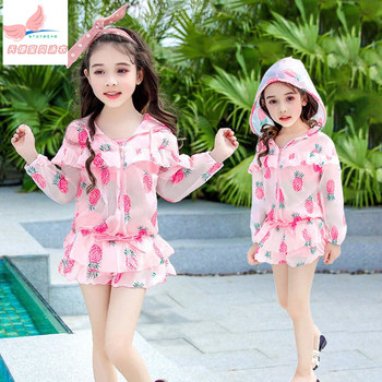 Sunscreen new girl swimsuit is divided into flat trousers
