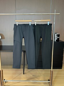 
Men's outdoor soft shell pants and casual pants can be added with velvet, functional windproof stretch hiking simple casual overalls