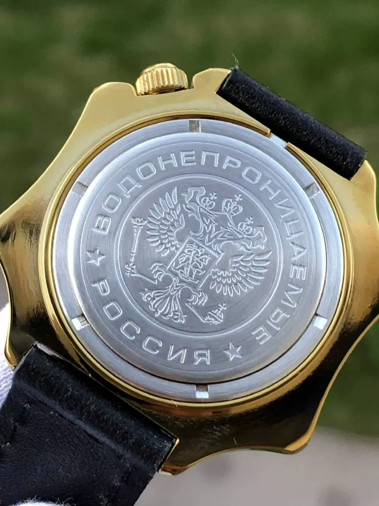 俄罗斯军表铜壳男表vostok东方表指挥官双头鹰手动机械防水夜光