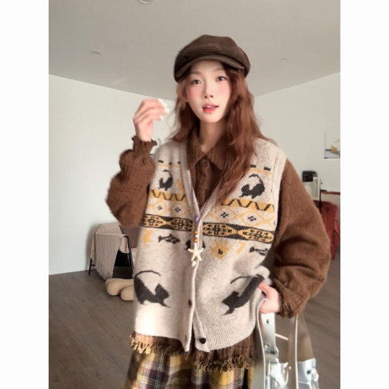 
Autumn and winter gentle and lazy style retro fungus-edged long-sleeved shirt layered with knitted contrasting color vest and cardigan two-piece suit