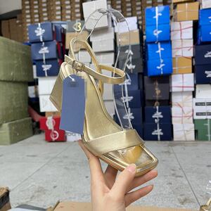 
Lady Shoes foreign trade original single women's shoes genuine leather new square toe solid color fashion thick heel one-word buckle fashion sandals