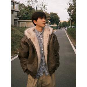 
Maillard Brown Brown Retro Fur Collar Cotton Clothes Men's Winter Warmth Atmosphere Couple Couple Thick Jackets Cotton Clothes