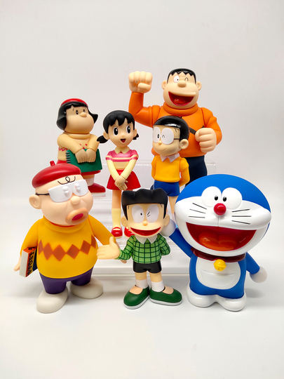 डोरेमोन के आंकड़े नोबिता शिज़ुका