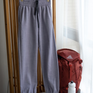 可机洗抗起球美利奴羊毛徒步越野卫裤吸湿排汗跑步加绒厚款长裤女