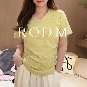 
Plus size women's clothing 2026 summer new fat MM pressure line double waist slimming versatile V-neck right shoulder short-sleeved T-shirt top