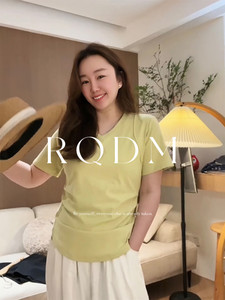 
Plus size women's clothing 2026 summer new style fat sister double waist slimming solid color V-neck right shoulder short-sleeved T-shirt top trendy