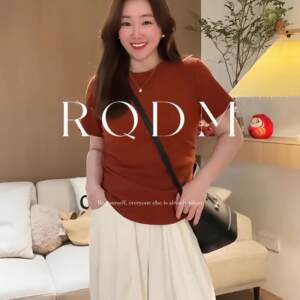 
Plus size women's clothing 2026 new summer fat sister double waist slimming solid color round neck right shoulder short-sleeved T-shirt top