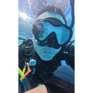 
Diving thirst-quenching artifact underwater direct drinking kettle mini portable water cup stack food-grade soft silicone wrist kettle