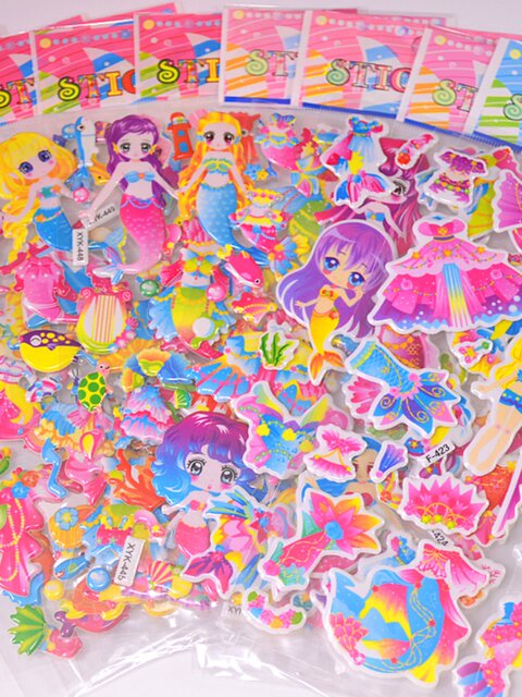 Mermaid princess changing cartoon girls change clothes and paste three -dimensional bubble stickers Put clothes Children's toys
