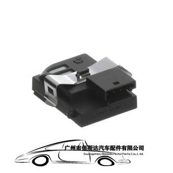 
Cross-border hot selling humidity sensor front windshield sensor 55111389AF 684488AA