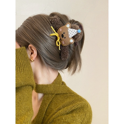 Busan Cartoon Bear Rabbit Lamb Plush Large Claw Clip 2024 New Autumn and Winter Cute Shark Clip Hair Accessory