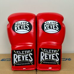 Q19 Reyes Style Boxing Gloves Reyes Boxing Gloves Muay Thai Fighting Professional Competition Gloves