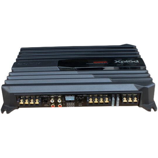 ソニー改造車用カーオーディオアンプの中古品 |ハイパワー4チャンネル  