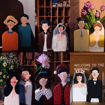 Customized wood carving for couples when getting married
