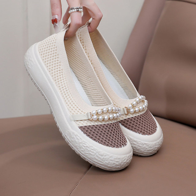 2024 summer new style old Beijing cloth shoes for women, fashionable ...