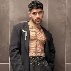 
European and American nightclub men's sexy rhinestone fishnet sleeveless top square collar hollow vest with stage show costume