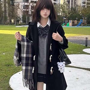 
Black horn buckle tweed coat coat autumn and winter wool coat college style mid-length style thin and thick style