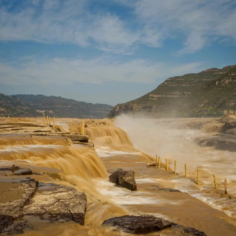 山西平遥古城+王家大院+乔家大院+壶口瀑布2日品质跟团游