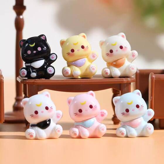 
Healing cat ornaments high-end niche and weird small ornaments desktop computer screen creative decoration