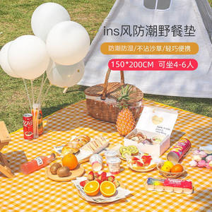 
Picnic mat waterproof and sandproof outdoor camping portable lawn cushion large size plaid mat